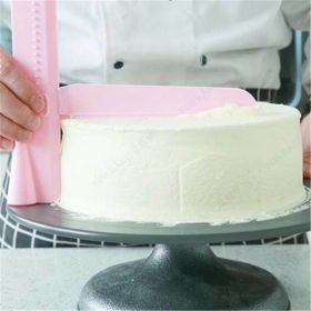 Cake Scraper Smoother Adjustable Fondant Spatulas Cake Edge Smoother Cream Decorating (Color: Pink)